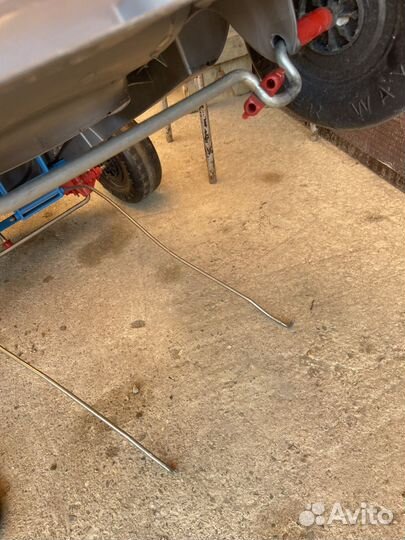 Детская машинка на педалях