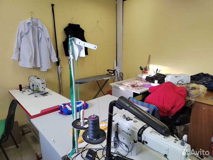 Швейное оборудование/ продаю