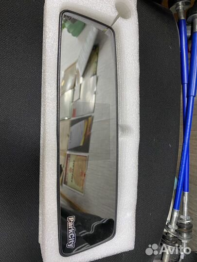 Зеркало салонное с монитором