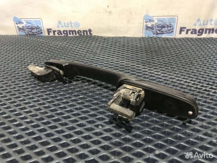 Ручка двери задняя правая Mazda 6 Gg L8 1.8 2006