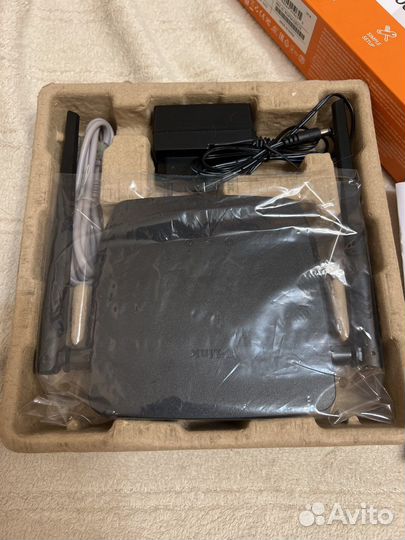 Роутер Wi-Fi D-Link DIR-615