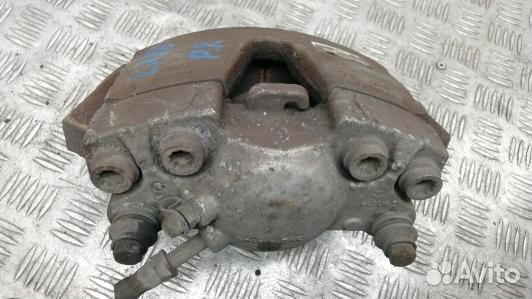 Суппорт тормозной передний правый audi Q5 (LKR08N7