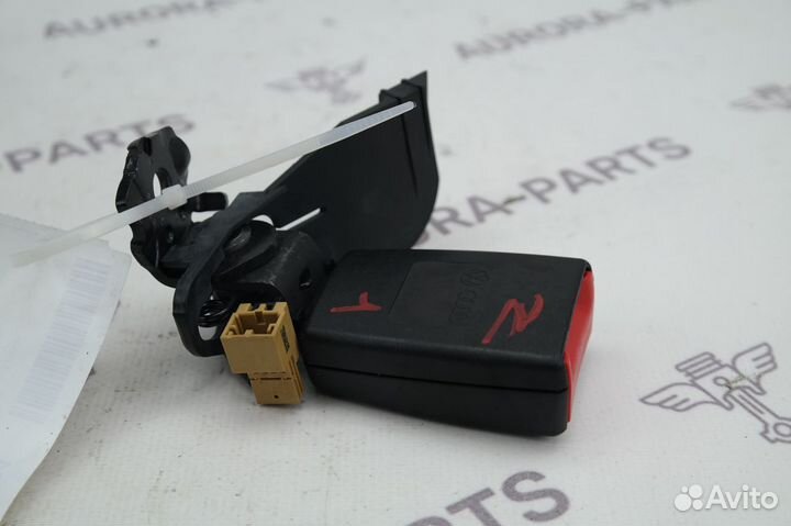 Замок ремня Audi A6 C7 2011-2018