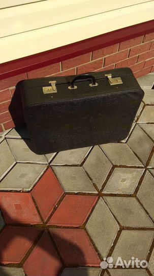 Чемоданы времен СССР