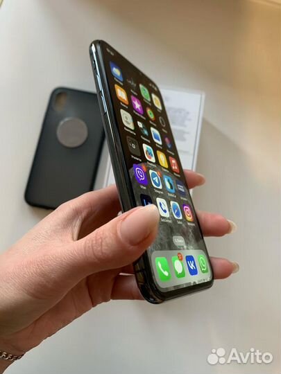 iPhone X, 256 ГБ