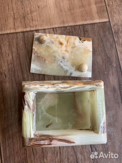 Шкатулка из малахита