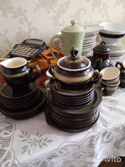 Сервизы чайные, хрусталь,посуда