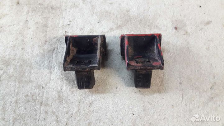 Кронштейны заднего бампера Ниссан Альмера