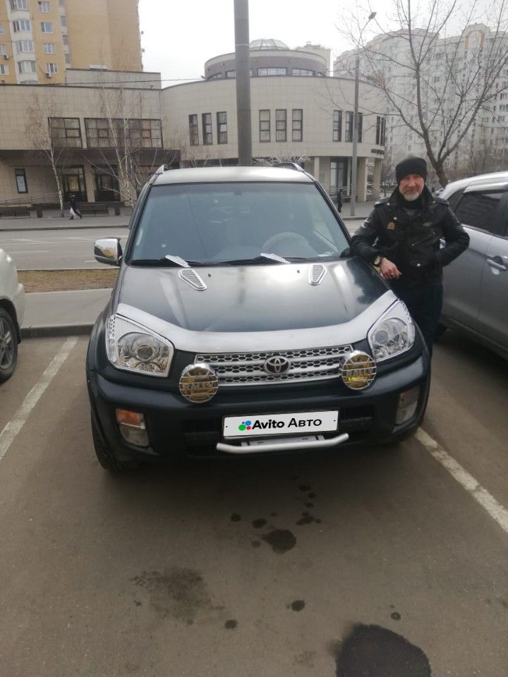 Toyota RAV4: фото владельца