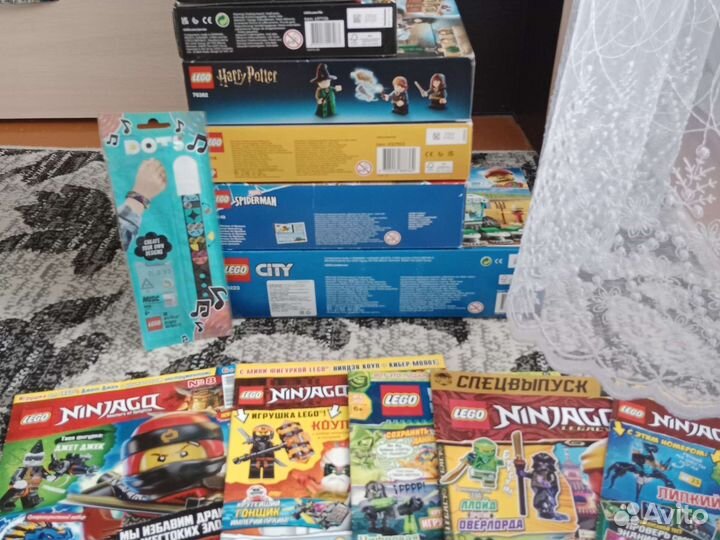 Коробки от lego