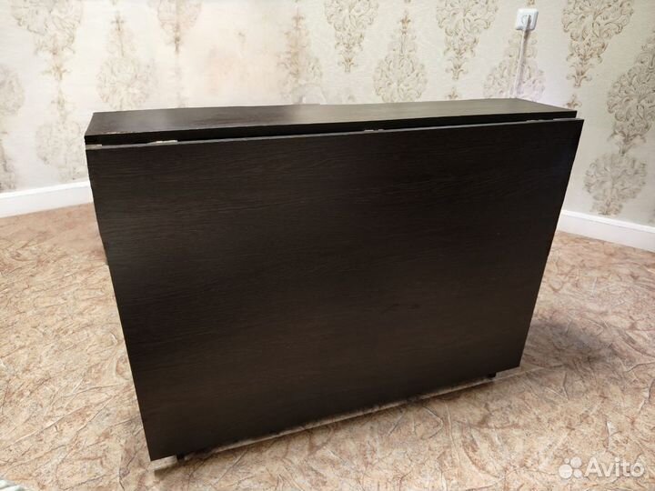 Стол-книжка