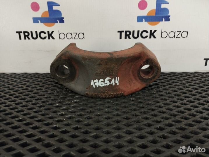 A9423270121 Кронштейн переднего стабилизатора