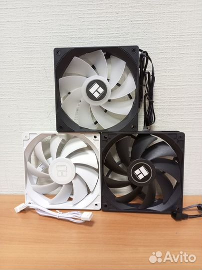 Кулеры вентиляторы 120 мм argb Lian Li / prism7pro