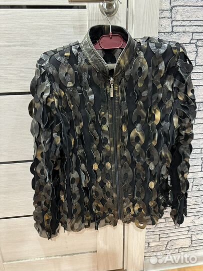 Летняя накидка на молнии из кусочков нат кожи 46