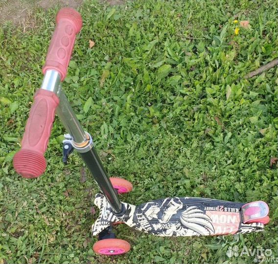 Самокат детский трехколесный б/у, scddter