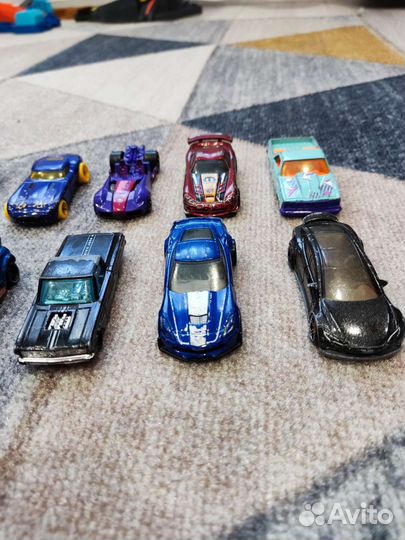 Hot wheels машинки