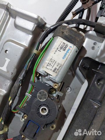 Моторчик люка Honda Civic 6 (англия) 1.4 D14A 1999
