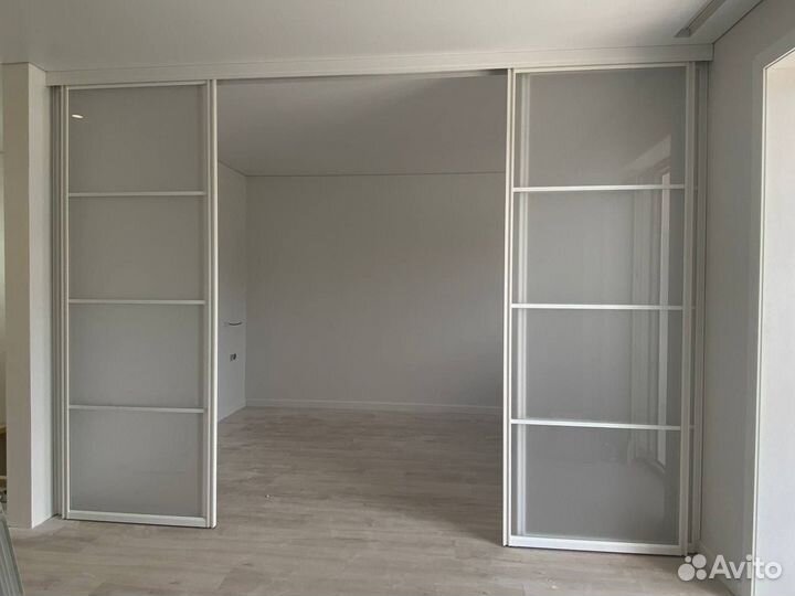 Перегородка стеклянная