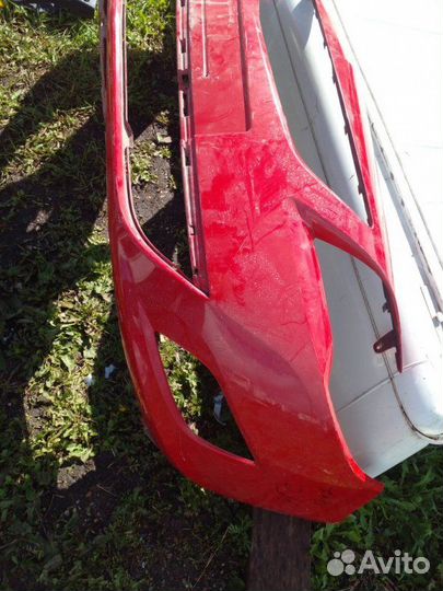 Бампер передний Opel Astra J 2010