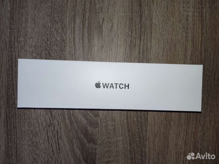 Apple Watch SE GPS 40mm Starlight Aluminium