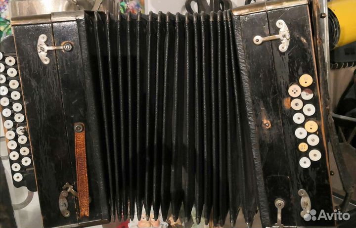 Гармонь 1942г