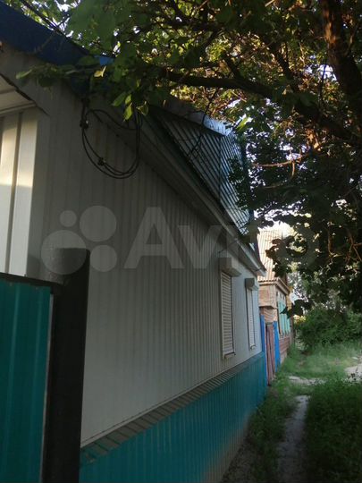 Дом 64 м² на участке 5 сот.