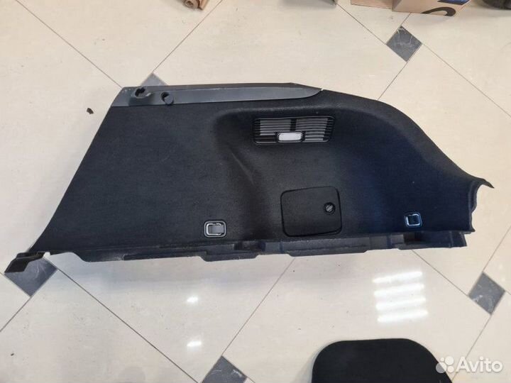 Обшивка багажника Kia Stinger седан G4KL 2019