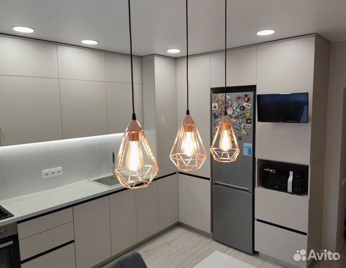 Кухня в потолок на заказ