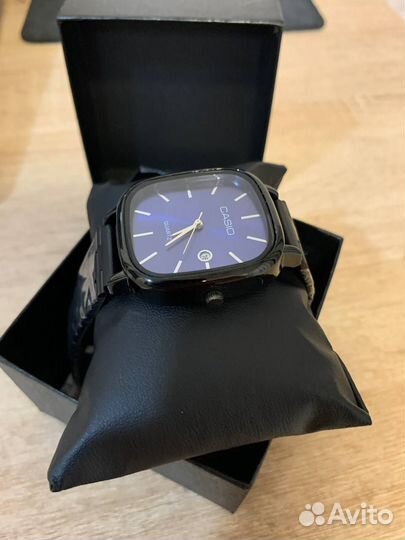 Наручные часы Casio