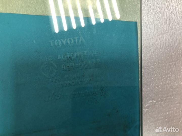Стекло задней двери Toyota Rav 4 A40 13-19гг