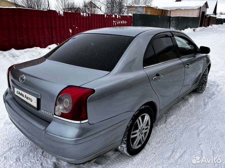 Toyota Avensis 1.8 МТ, 2008, 280 000 км