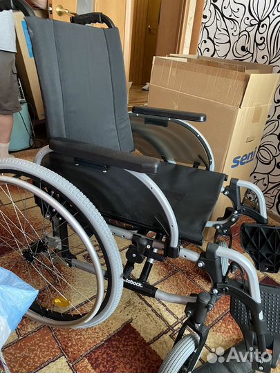 Коляска инвалидная
