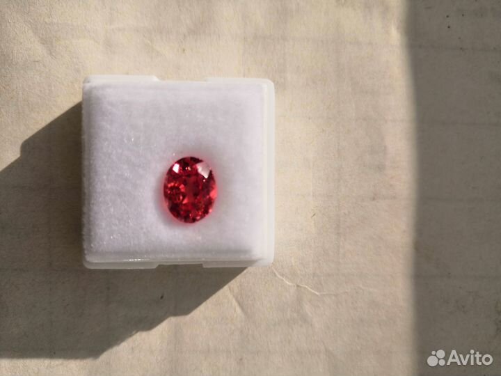 Сапфир выращенный. Падпараджа