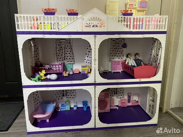 Домик кукольный