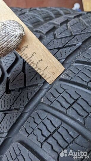 Pirelli Winter Sottozero 3 235/35 R19