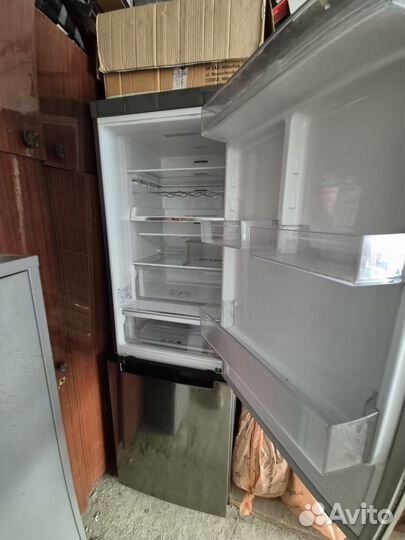 Холодильник Samsung б/у
