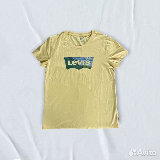 Футболка Levi's (M)