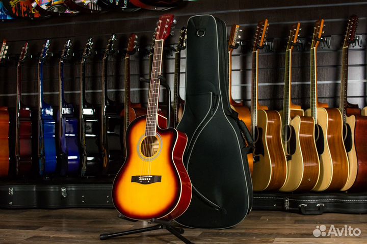 Акустическая гитара Prado + Аксессуар