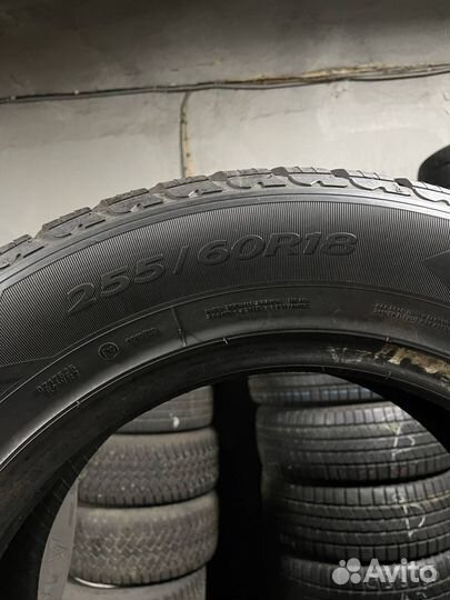 Goodyear UltraGrip SUV+ 255/60 R18