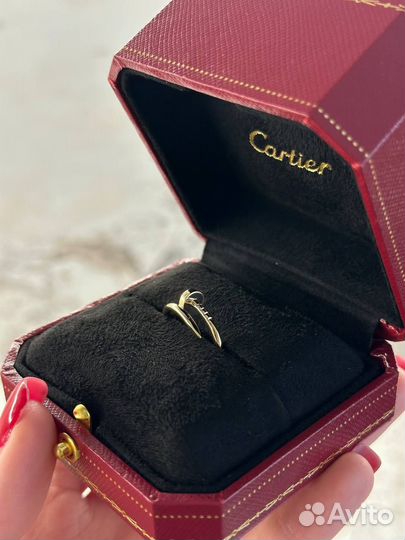 Кольцо cartier juste un clou