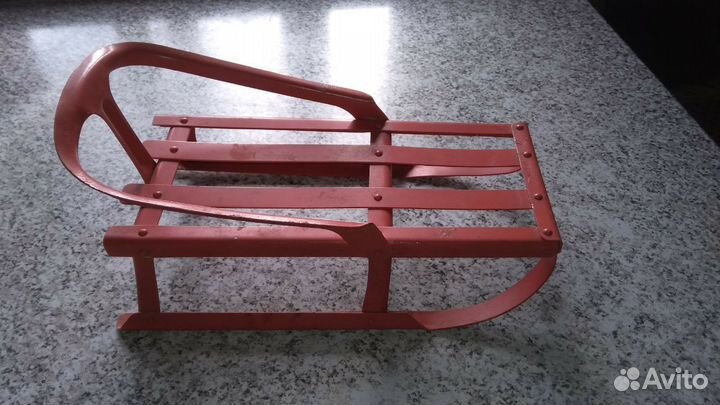 Игрушечные санки