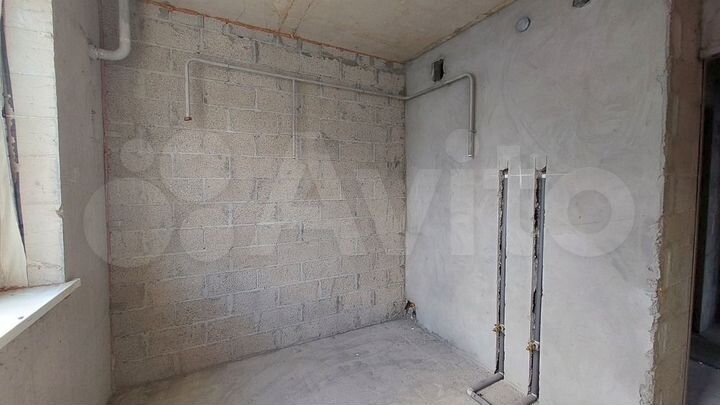 2-к. квартира, 52 м², 1/13 эт.