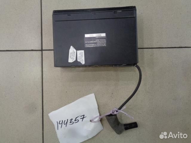 Чейнджер компакт дисков Audi A6 C5 1997-2004