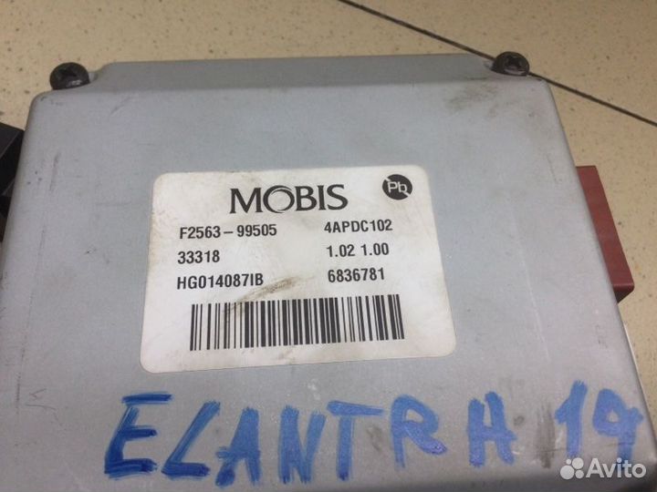 Блок управления рулевой колонкой Hyundai Elantra