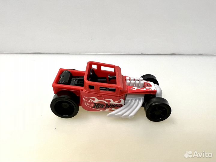 Машинки HOT weels Sweet Box