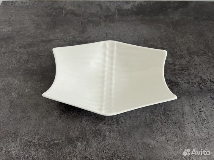 Вазочка/конфетница/фруктовница керамика белая