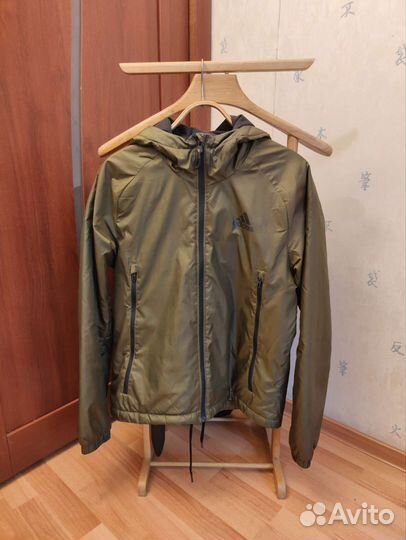 Легкая куртка adidas