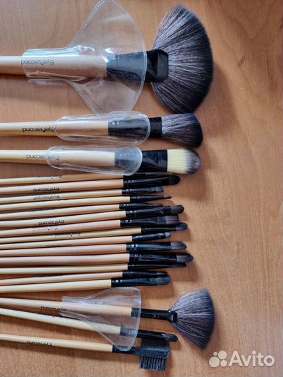 Кисти для макияжа натуральные Eye second, 20 шт