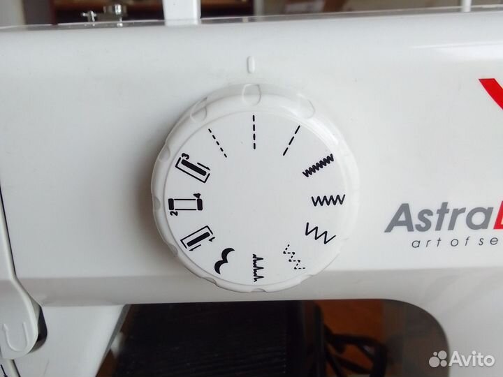 Швейная машина Astra