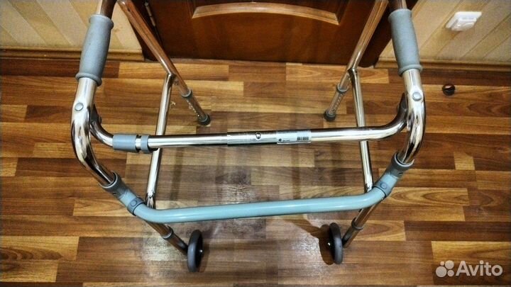 Ходунки для взрослых и пожилых инвалидов